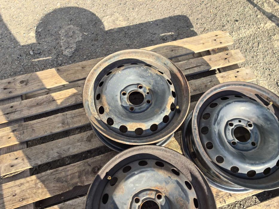 14 цола 4 х 100 мм Рено Туйнго / Клио / Канго - 5,5 Инча / ЕТ 29