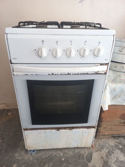 Газ плита продаётся
