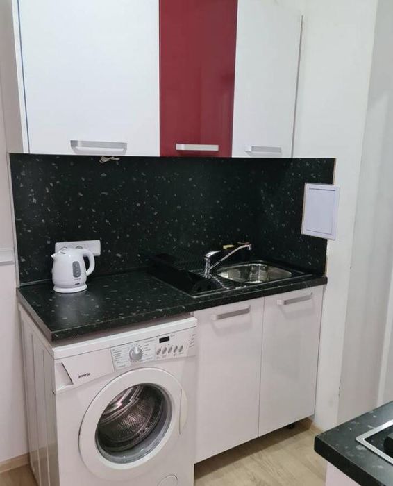 Дава се под наем Едностаен апартамент в Бургас, Сарафово - 45 кв.м за 400 € - Снимка #1
