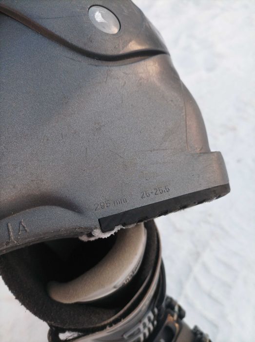 Продавам ски Atomic -дължина 169 см./Ски обувки SALOMON 295mm. 25/25.5