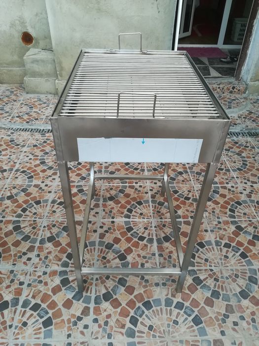 Grătar de inox .