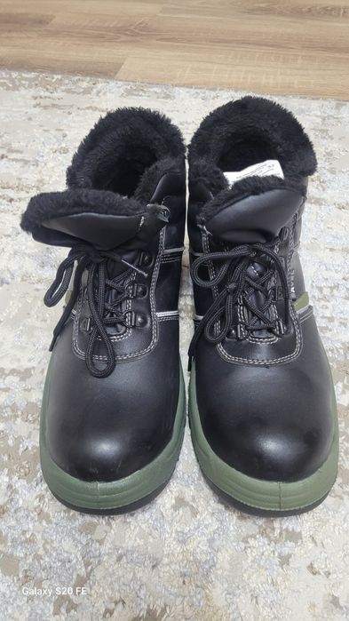 Ботинки рабочие спецботинки