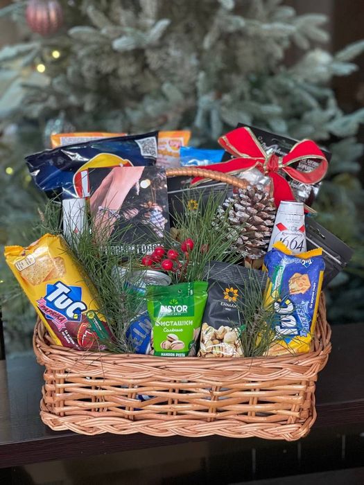 Подарочная, корзина мужской подарок