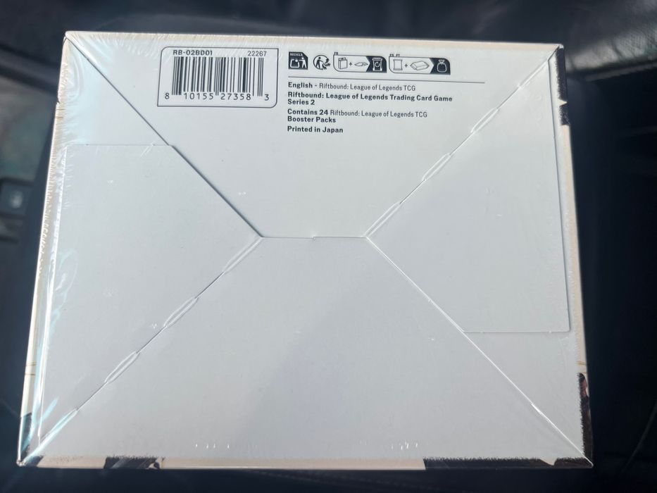 Riftbound Spiritforged booster box