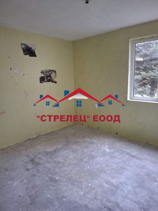 Продава се Тристаен апартамент в Добрич, Добротица - Варненска - 105 кв.м за 899 €/кв.м - Снимка #2
