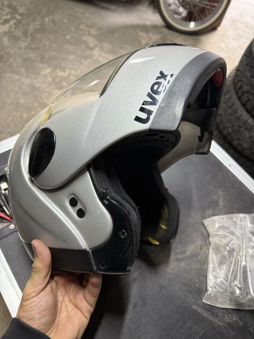 Мото шлем UVEX оригинал