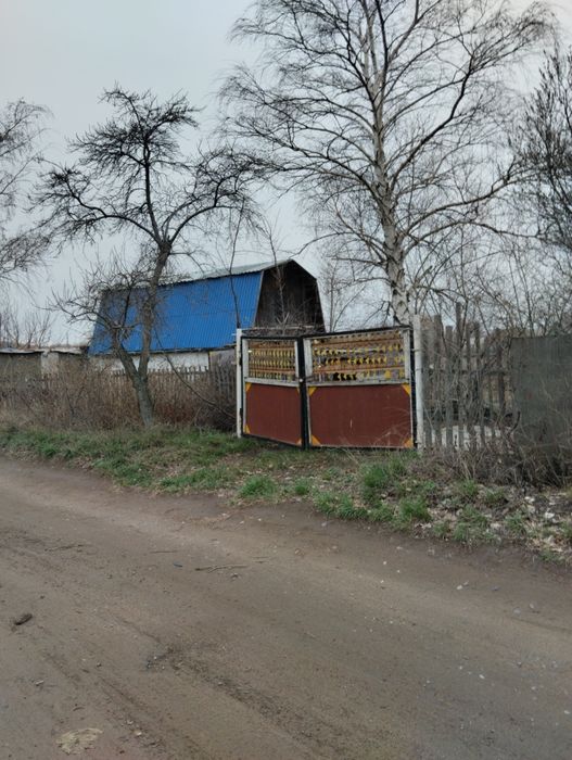 Продаю дачу общество Металлист.