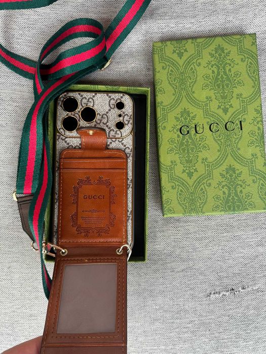 Gucci Iphone 17 Pro Max Case