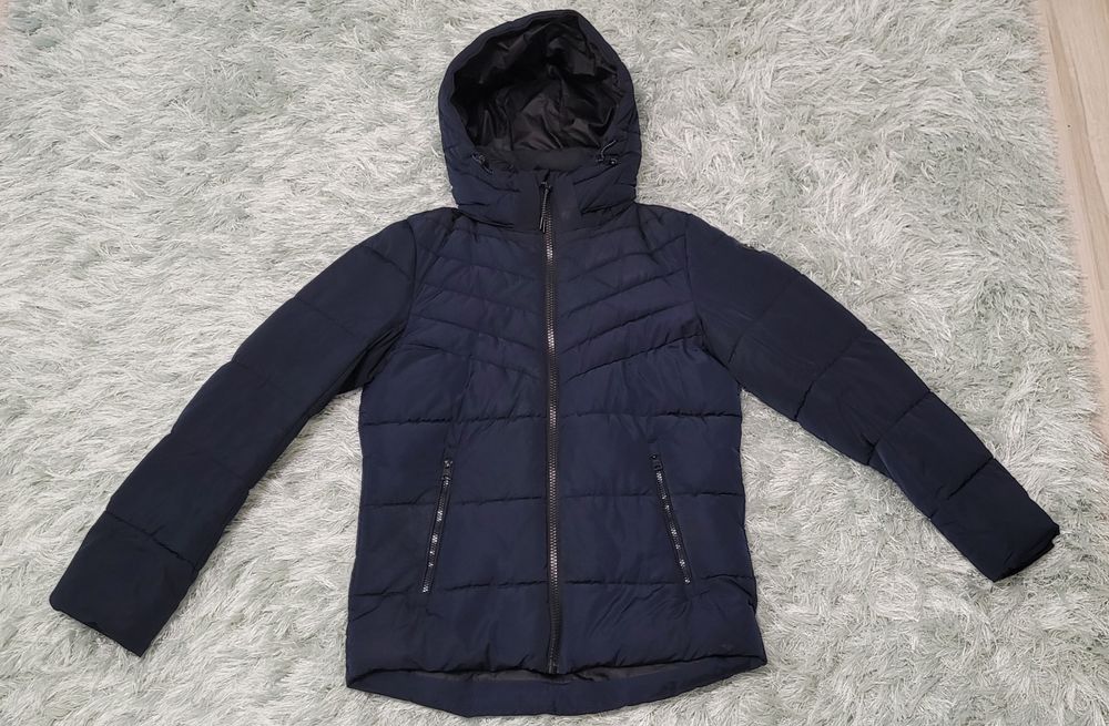 Мъжко зимно яке Tom Tailor - размер S

120 лв.