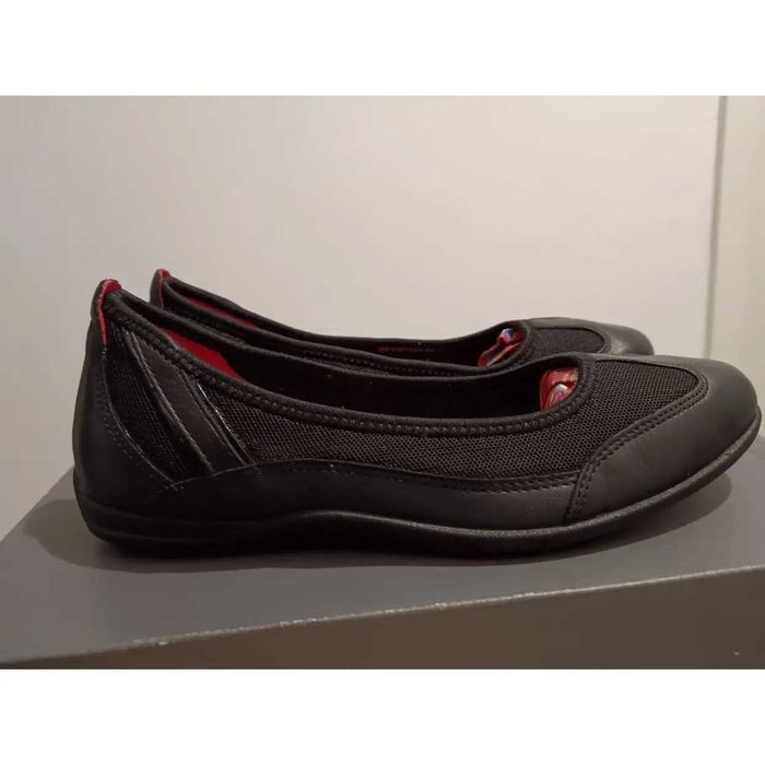 Balerini noi ECCO, piele naturala