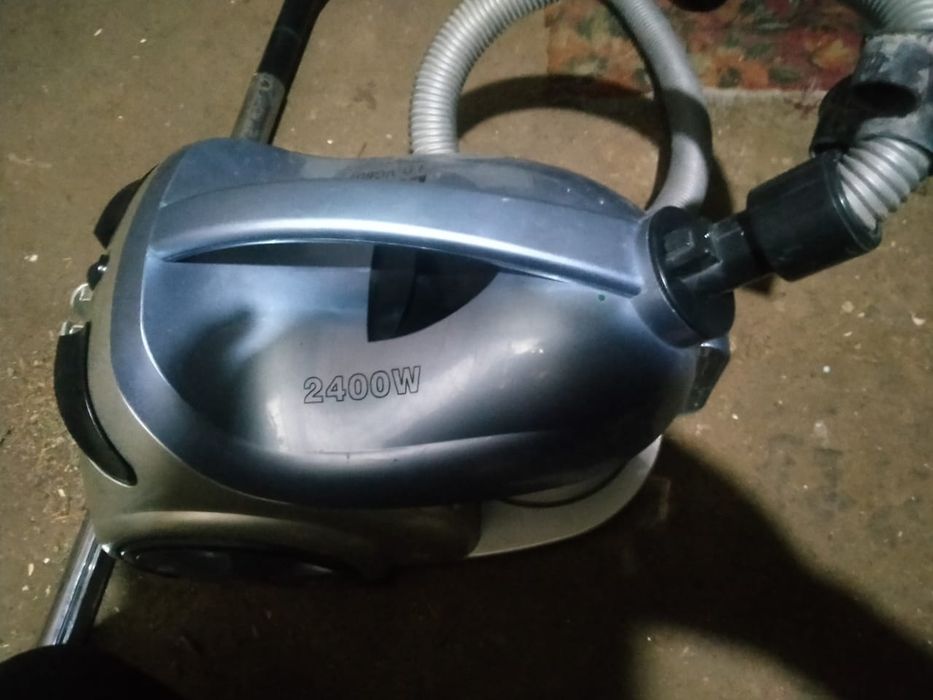 Пылесос с фильтр-стаканом