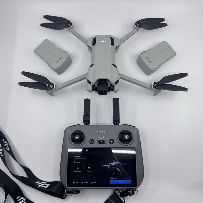 Drona DJI Mini 4 Pro FLY MORE COMBO Telecomanda DJI RC 2 | FULL BOX |