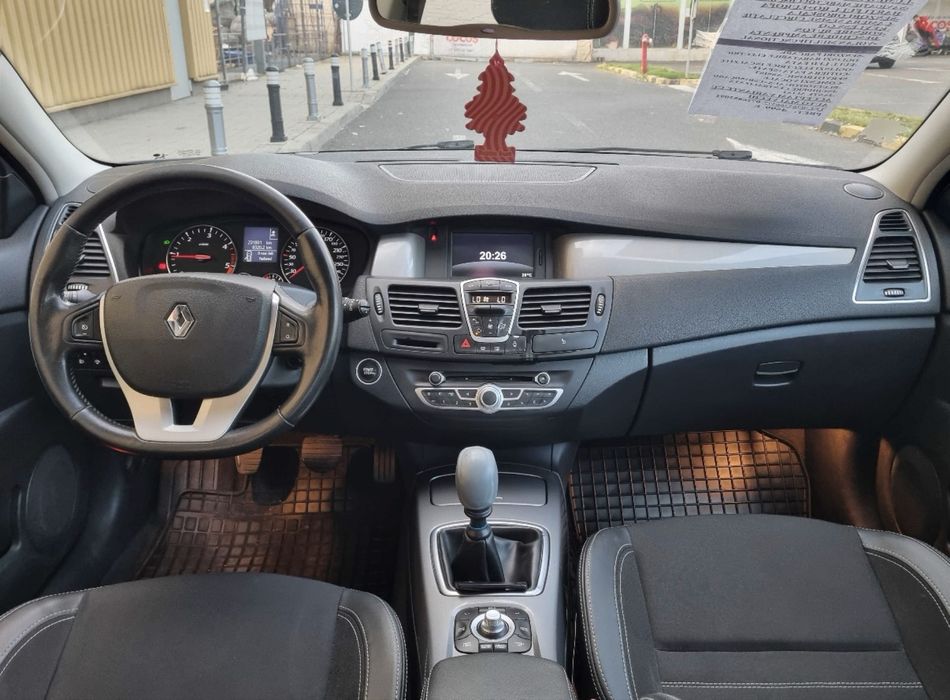 Renault Laguna III Zen Edition 1.5 DCI 2013 Bucuresti Sectorul 4 • OLX.ro
