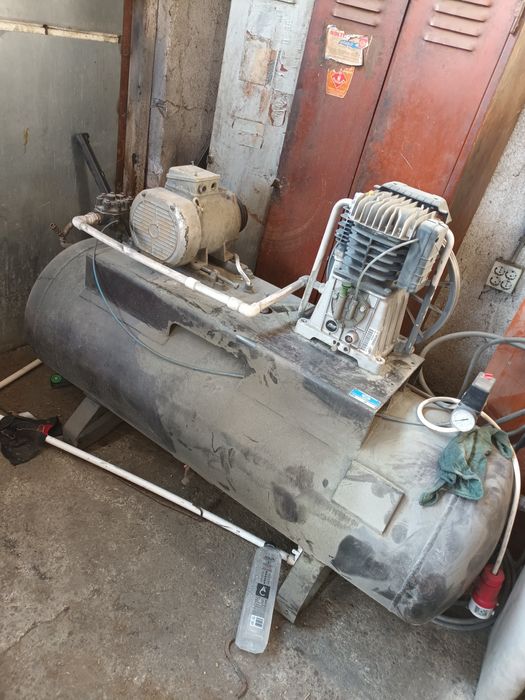 Vand compresor aer 500 litrii