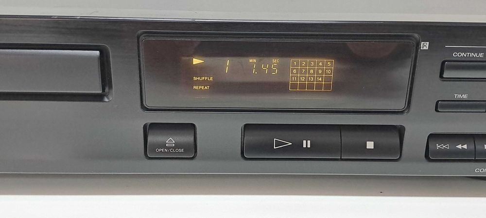 Sony CDP-313 CD High Density Linear Converter Made in France pt Amplificator