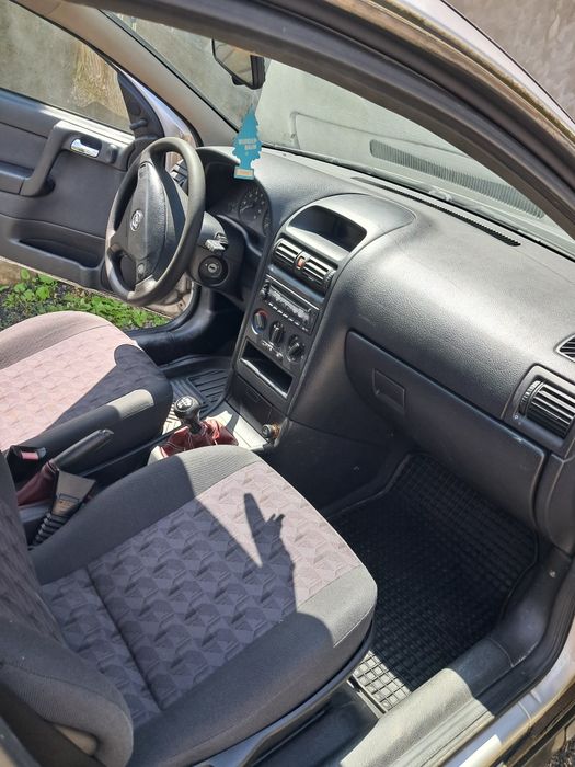 Opel Astra G  an 2001