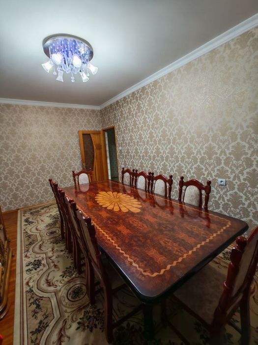 Стол стул сотилади