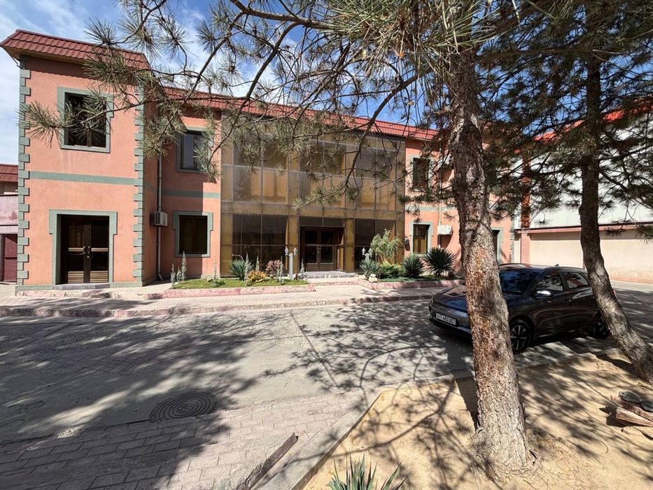 Продаётся Коммерческое Помещение 650кв.м ул.Бакинская Мирабадский рн