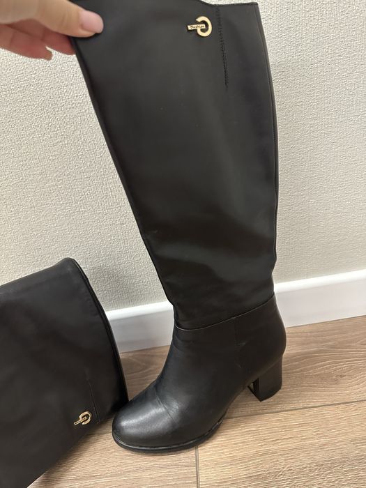 Сапоги продаю в отличном состоянии