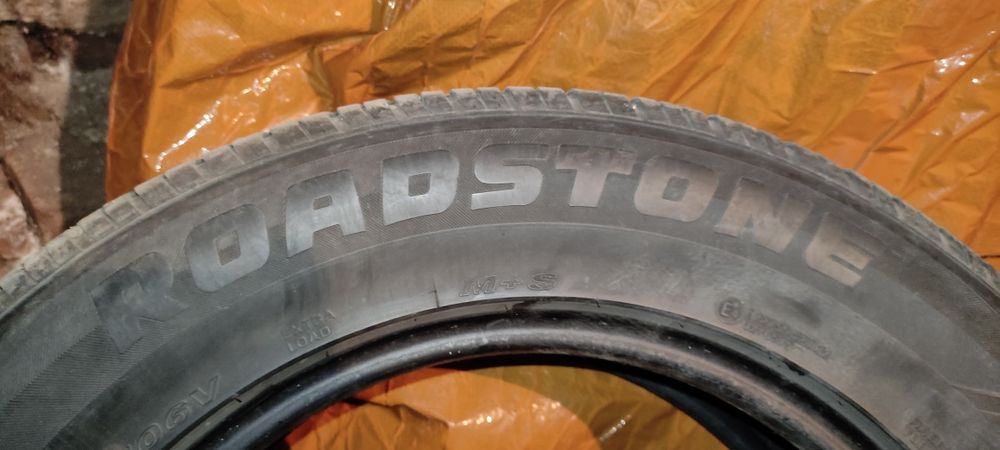 Продам резину, покрышки