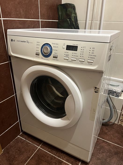 Продам стиральную машину LG