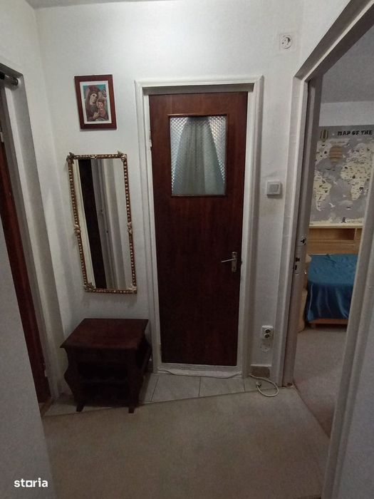 Apartament de 3 camere la pret de garsoniera in Berceni