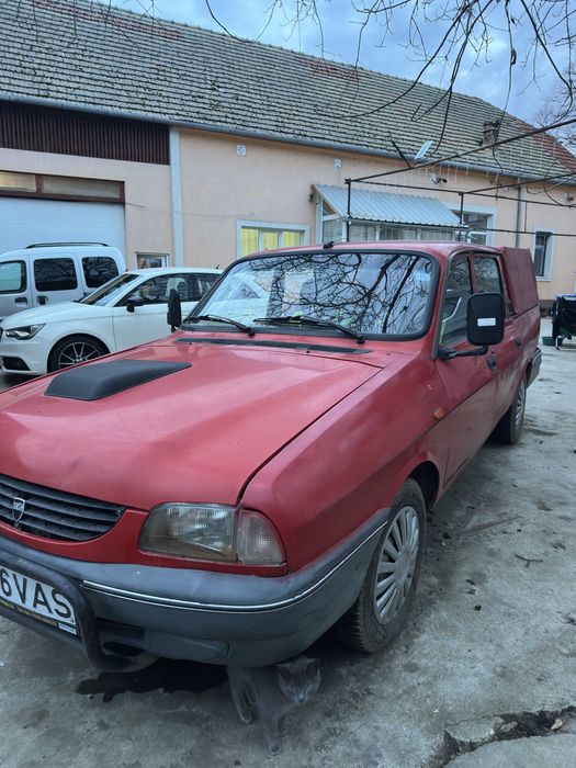 Se vinde Dacia papuc