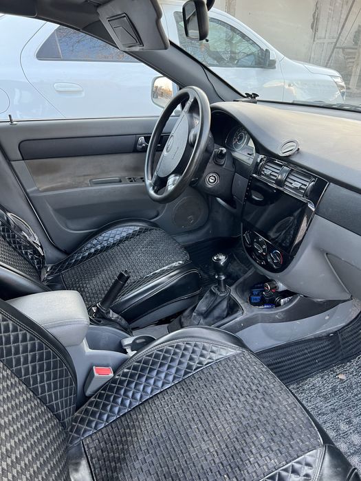 Chevrolet lasetti   Chevralet jentra
