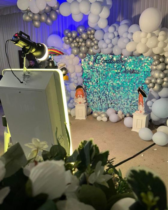 Cabina oglinda foto 360 fum greu artificii colorate gender reveal Ploiesti