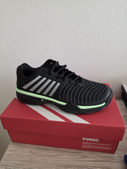 NOI: Adidași Tenis de Câmp / Picior – Ideali și pentru Streetwear / Casual