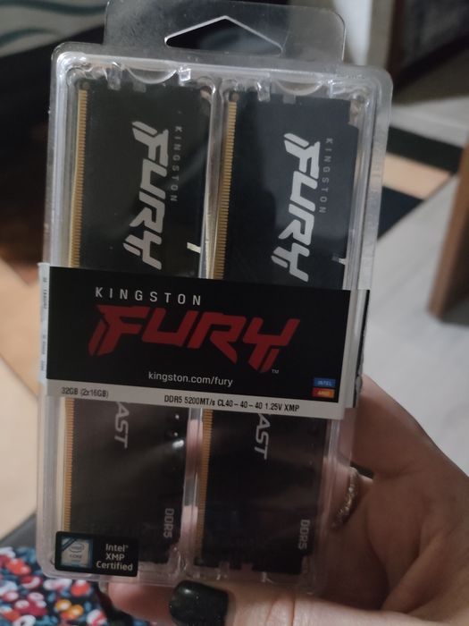 Продам оперативную память