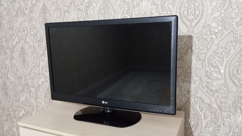 Продам телевизор Lg