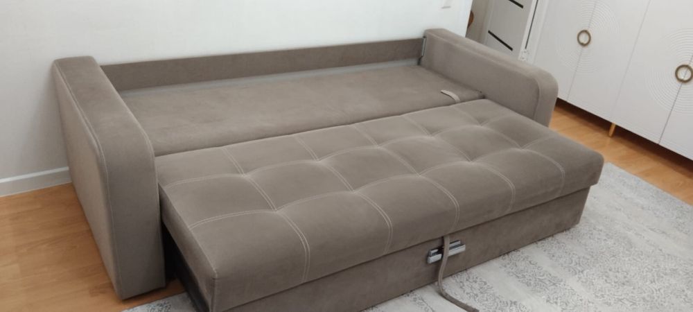 Продвется диван.