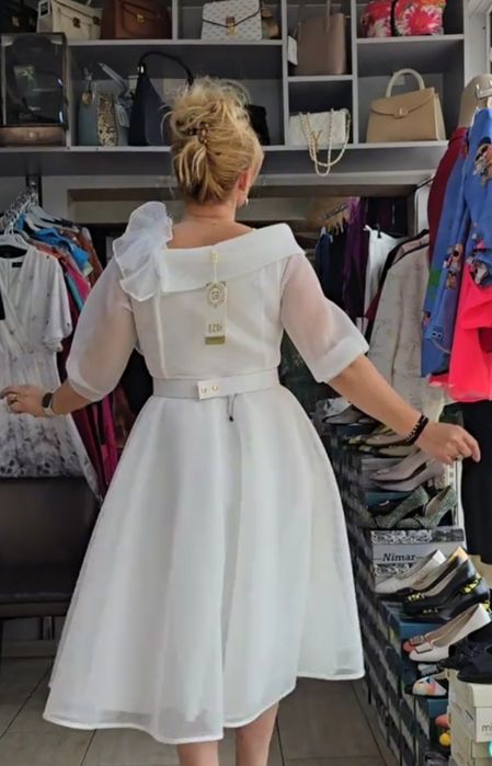 Rochie elegantă albă