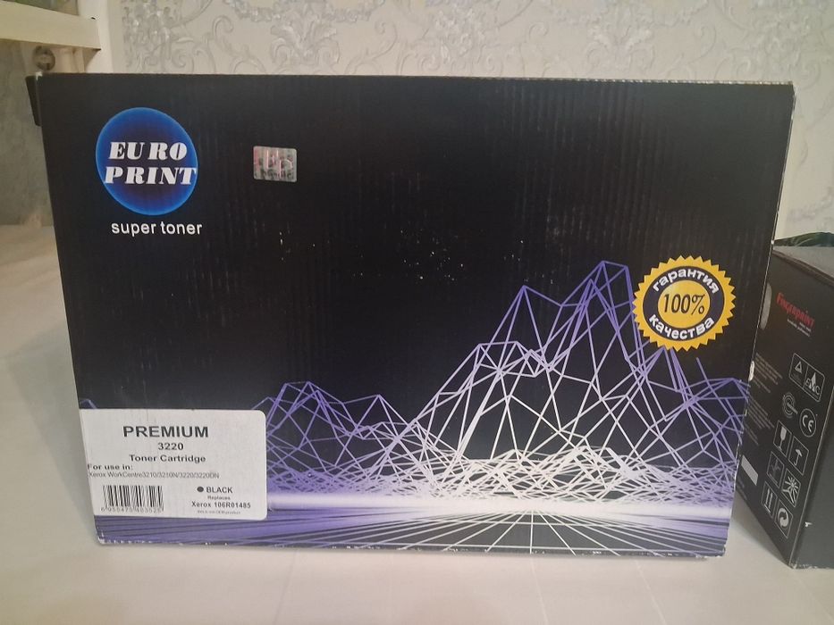 Продам картридж принтера