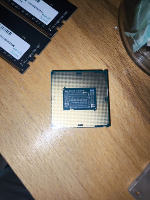 Продам процессор i5-9400f Торг