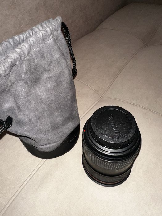 Объектив Canon EF 24-70
