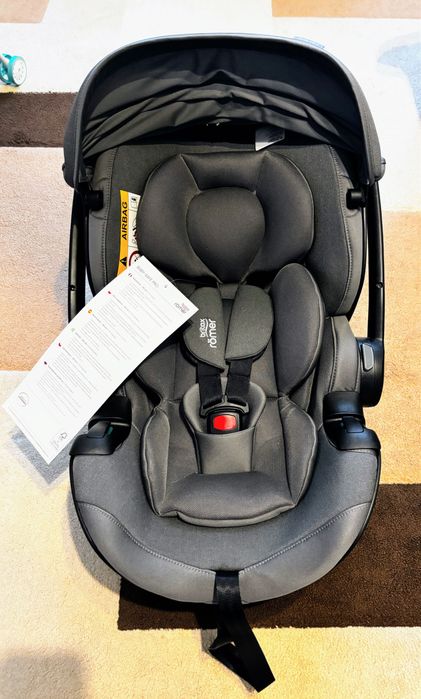 Scoică auto nouă Britax Romer Baby Safe Pro