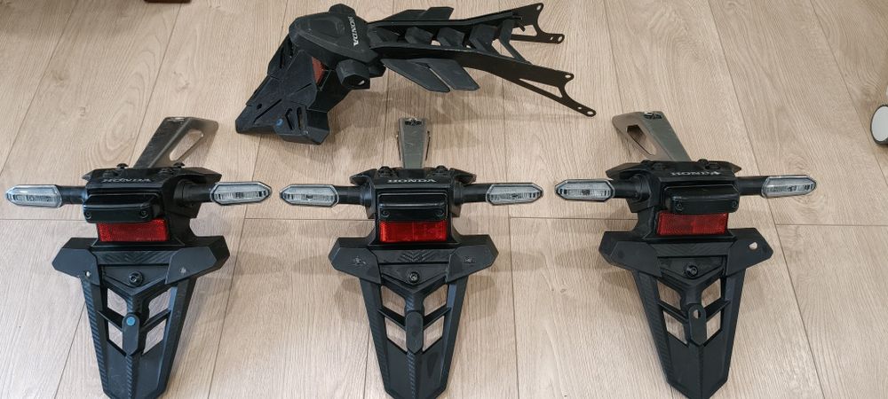 Оригинални стойки за  номер Honda cb 500, Cb750 hornet