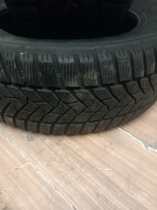 Anvelope de iarna 205 60 16