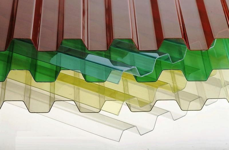 Профилированный поликарбонат.