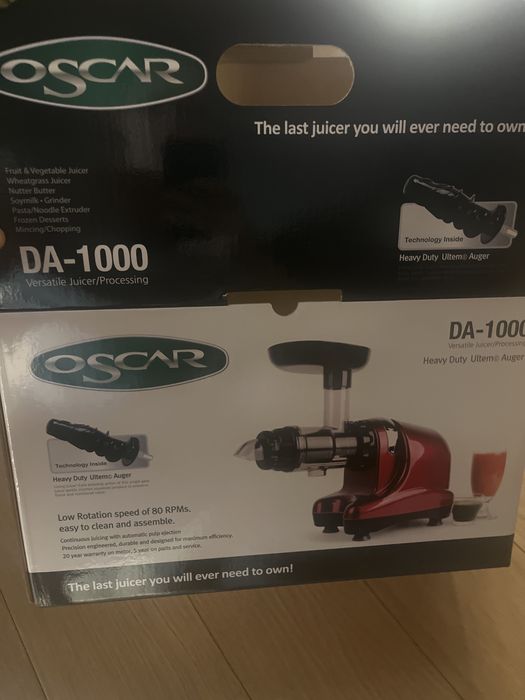 Juicer Oscar Nou, Negru, Model Neo DA1000