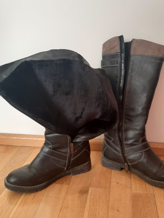 Cizme iarna,  îmblănite  mărime 39