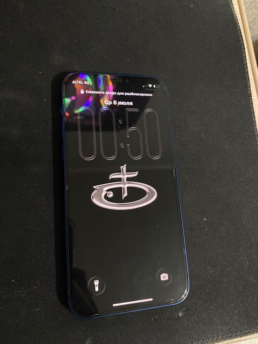 продам iphone 12