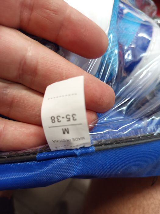 Role reglabile cu roți din silicon și lumini – mărimea 35–38