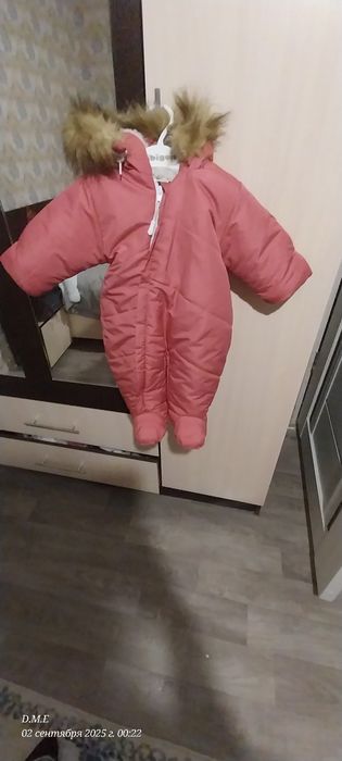 Продам комбинезон детский от 0 до 6 месяцев