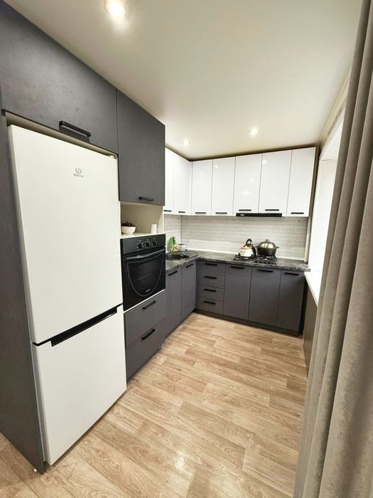 Продам квартиру 3-ком