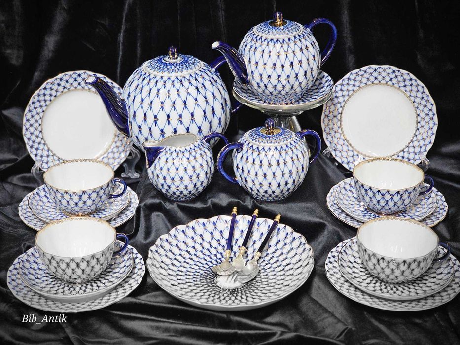 Lomonosov Russian Imperial Porcelain "Cobalt Net"