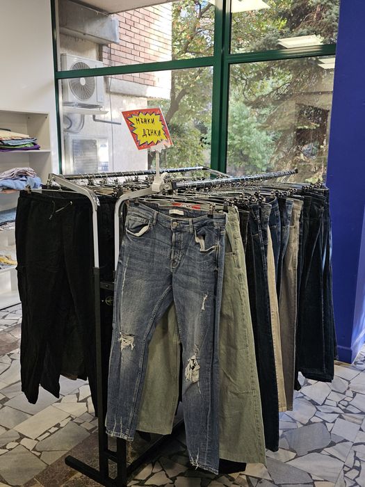 НОВА СТОКА - Дрехи на килограм екстра микс