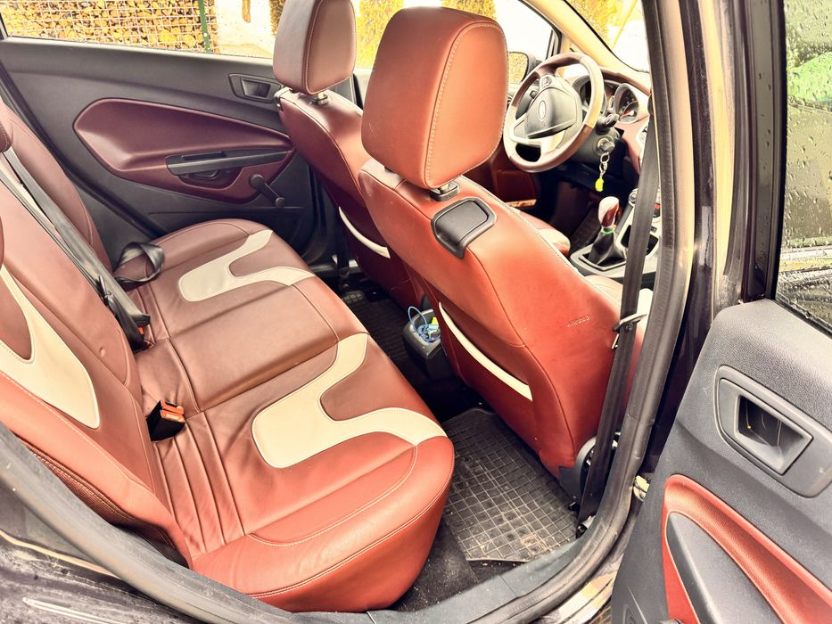 Ford fiesta titanium